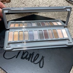 Lacura eye shadow pallet!